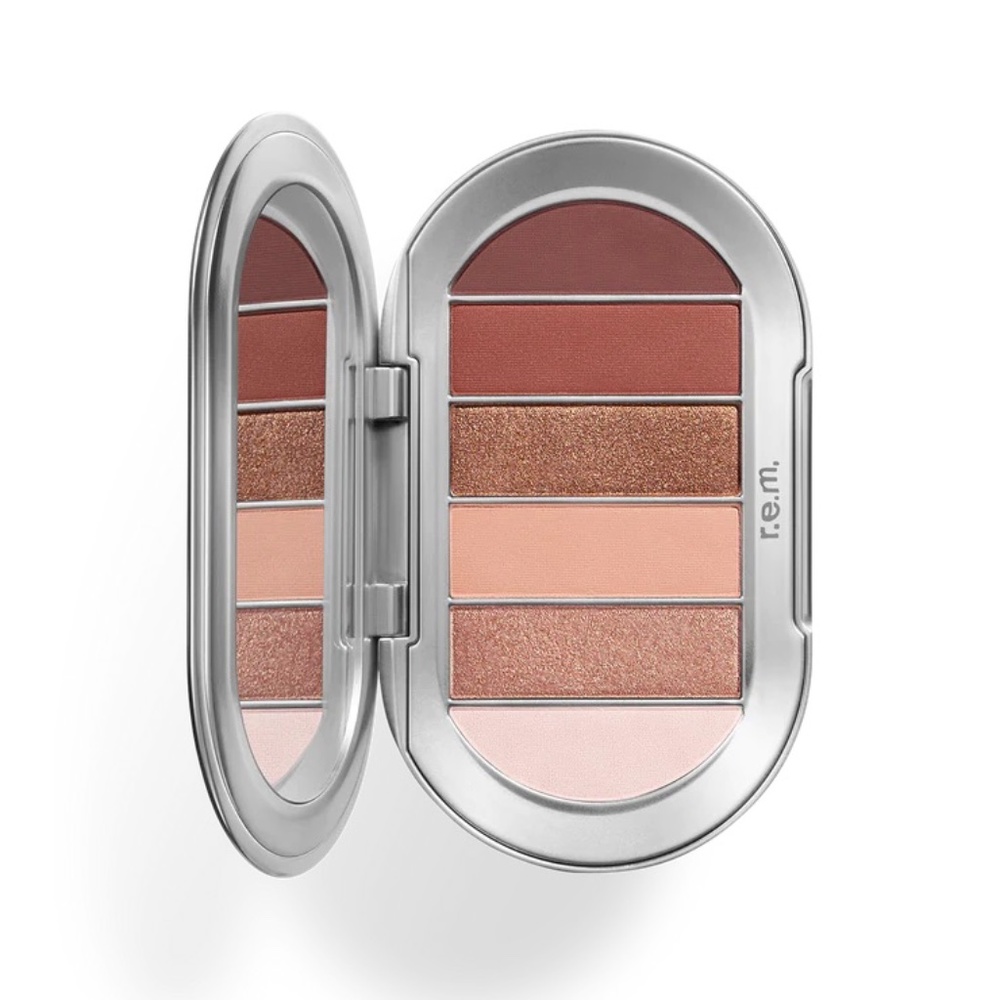 *MOVING SALE* R.E.M Eyeshadow Palette - Babydoll - NTW